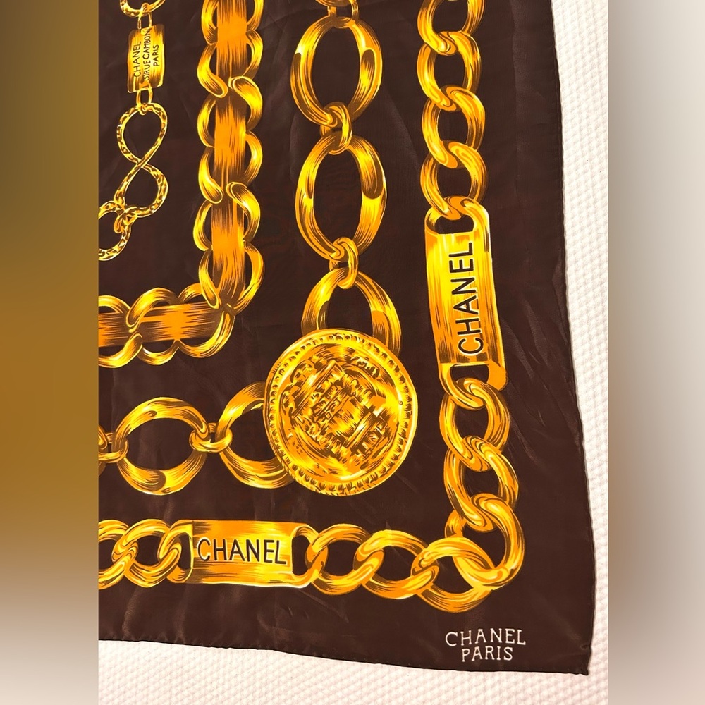 CHANEL Brown and Gold Chain Motif Scarf - Picture 2 of 4